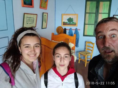 33674976 1275429449254196 5230082882948562944 n